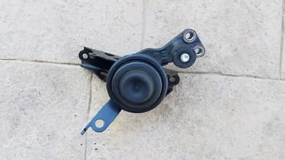 Toyota Prius C 2012-2014 soporte de montaje del motor derecho OEM Foto 1 de 2