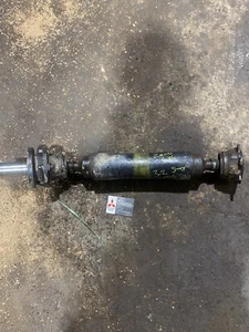 MITSUBISHI SHOGUN 3.2 DID MANUAL GEARBOX REAR PROPSHAFT - Picture 1 of 4