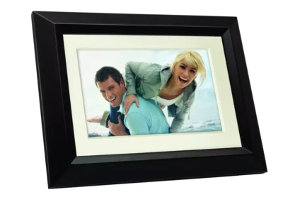 Philips Home Essentials Digital LCD Photo Frame 7” Black Frame SPF3007D/G7 - Image 1 of 4
