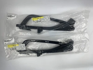 Front Bumper Fog Lamp Cover Hyundai Tucson 2016-2017-2018 OEM Left & Right Bezel - Picture 1 of 3