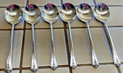 HOLMES & EDWARDS INLAID (IS) SPRING GARDEN ROUND SOUP GUMBO SPOONS SET OF 6 - Image 1 of 4
