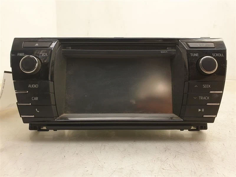 MONTAJE PANTALLA AUDIO RADIO TOYOTA COROLLA 14-16  Foto 1 de 4