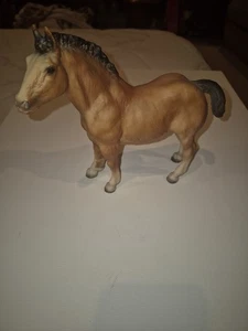 Figura de colección Breyer tradicional caballo CLYDESDALE POTRO 7,5" X 7,5" - Imagen 1 de 12