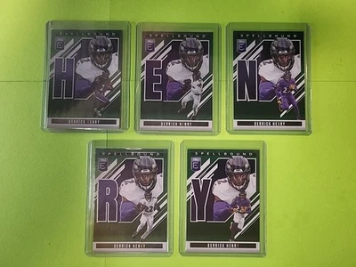 Juego Panini Donruss Elite 2025 encuadernado con hechizos verde Derrick Henry Ravens Foto 1 de 4