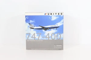 Dragon Wings 55802 1:400 Scale United Airlines Boeing 747-400 "N196UA" - Picture 1 of 7