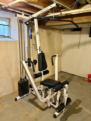 Máquina de gimnasio en casa Body Solid Multi-Station, pila de peso único Foto 1 de 4