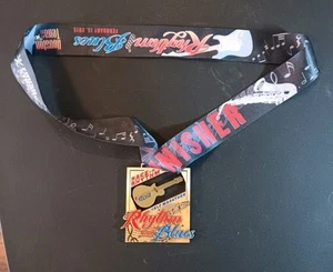 2015 Rhythm and Blues Half Marathon Medal Houston Texas - Picture 1 of 3