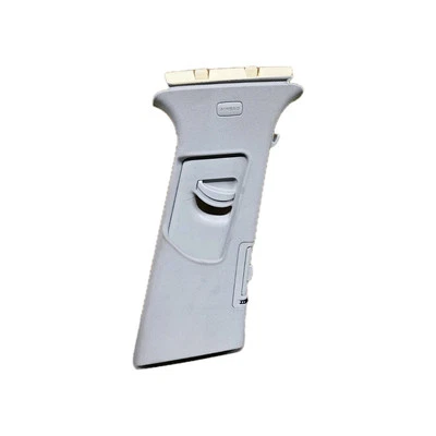 2007-2011 AUDI S6 - Acabamento/forro de pilar superior direito B fabricante de equipamento original #4F0867244A - Imagem 1 de 4