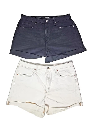 LOT OF 2 Wild Fable Highest Rise Mom Shorts White Black Cuffed Hem Size 14/32R - Image 1 of 4