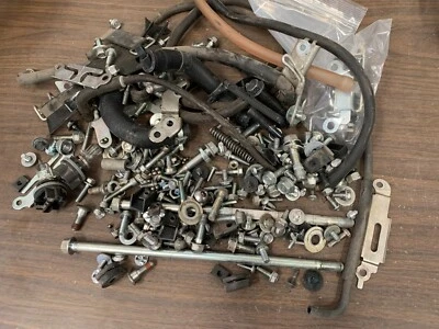 Honda PCX150 2013 PCX 150 caja de varios pernos de hardware Foto 1 de 4