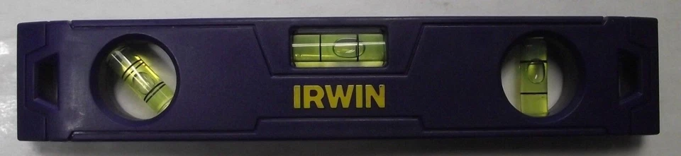 IRWIN Tools 1794159 50 Series 9" Magnetic Torpedo Level - Image 1 of 1