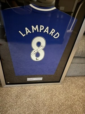 camiseta de fútbol firmada por frank lampard Foto 1 de 3