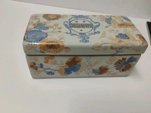 Vintage Porcelain Imari  Gilted 8X4 In Trinket Box  - Picture 1 of 5