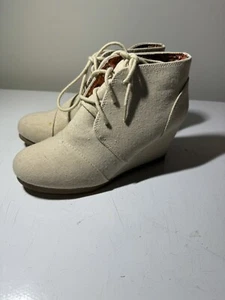 City Classified Women Wedge Heels Ankle Boots Lace Up Booties Taupe Beige Size 6 - Picture 1 of 7