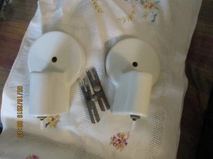 Par de lámparas de pared de porcelana de colección cadena de salida apliques de una sola bombilla - Imagen 1 de 5