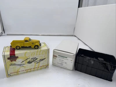 Matchbox YTC05-M 1/43 1938 Studebaker Coupe Express Pickup Truck Diecast Model - Image 1 of 4