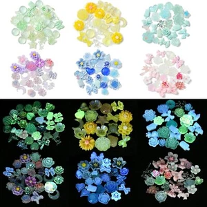 150x DIY Luminous Flower Resin Cabochons Glow in The Dark Floral Flatback Charms - Picture 1 of 7