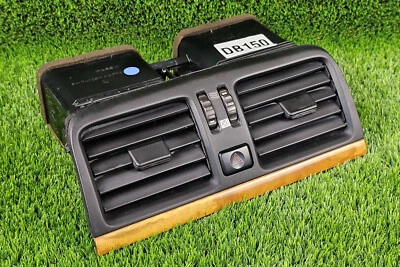 Lexus LS400 1998-2000 dash board AC/ heat air vent Oem used: Fits Toyota Celsior - Image 1 of 4