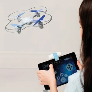 Hammacher Fly and Learn Drone quadcopter’s self-stabilizing LUMI - Picture 1 of 5