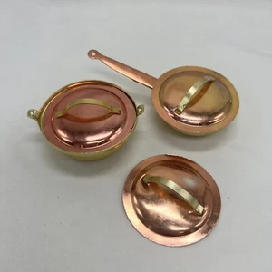 Sartén de metal tamaño Barbie miniatura y tapa extra (doblada) tapas color cobre leer - Imagen 1 de 10