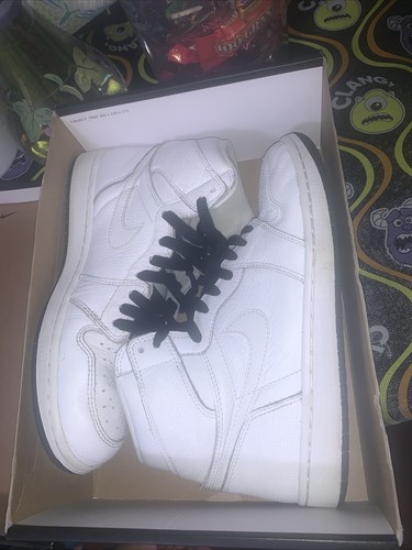 Air Jordan 1 Retro High Og bianco nero 8 5