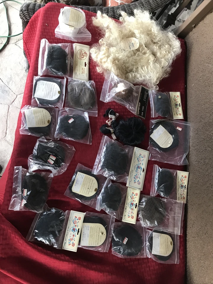 Lote de 22 pelucas de muñeca Imsco diferentes marcas y tamaños Foto 1 de 4