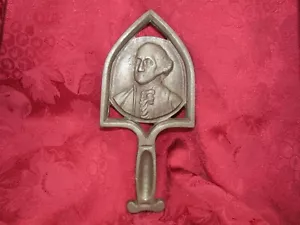Vintage George Washington Bust Cast Iron Footed Trivet 9x4 in. Rustic Decor - Picture 1 of 4