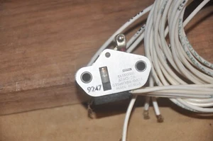 Klixon AT413-2 Sensitive Switch (ST5M1394002A Boeing) - Picture 1 of 7