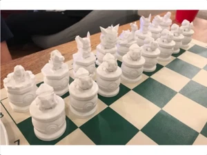 Pokemon Chess Set Low Poly White and Black - Picture 1 of 9
