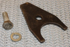 OEM Ford FE Distributor Hold Down Clamp & Bolt 390 427 428 1965–1970 - Picture 1 of 6