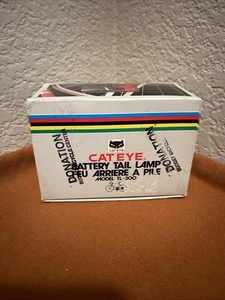 NOS Fanale posteriore vintage occhio di gatto TL-200-Giappone-Road Bike Tour - Foto 1 di 5