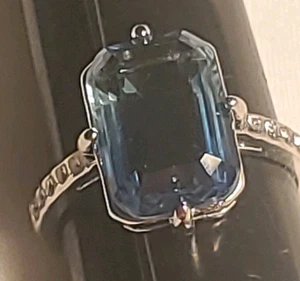 Beautiful Aquamarine Blue Ring, Simulated Gem Size 9.     08 - Picture 1 of 8