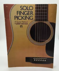 Solo Finger Picking einer Gitarrenmethode Tab Buch von Jerry Snyder - Bild 1 von 9