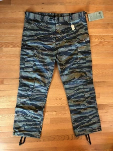 Rothco Camo Pants Size 43-47 NWT 588 - Picture 1 of 7