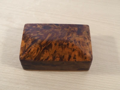 Vintage Thuya Wood Trinket Cigarette  Storage Box Natural Burl Hand carved VGC - Image 1 of 4