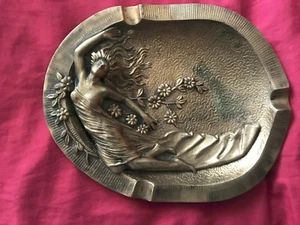POSACENERE ART NOUVEAU FUSIONE BRONZO LIBERTY - Foto 1 di 4