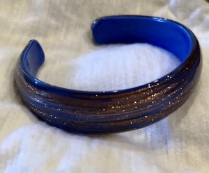 Handwerk mundgeblasen Kunst Glas Wirbel Manschette Armband irisierende Bronze und blau NR! - Bild 1 von 12