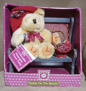 Weihnachten Teddybär Sammlerstück Feiertage auf der Bank New Old Stock K-Mart - Bild 1 von 15