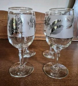 4 Vintage Libbey Glass Co. Silver Leaf Rimmed / Frosted Wine Glasses 5.75" Tall - Picture 1 of 3