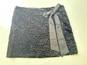 Ruth Anthropologie Black Fuzzy Skirt w/Bow Silk Lining Size 4, EUC - Picture 1 of 4