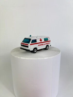 Matchbox VOLKSWAGEN TRANSPORTER AMBULANCIA MB20E 1-75 NARANJA Raya y Cruz Foto 1 de 4