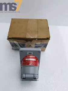 APPLETON EFSR2023 RECEPTACLE INTERLOCKED FOR HAZARDOUS LOCATIONS 20 AMPS 125 VAC - Picture 1 of 10