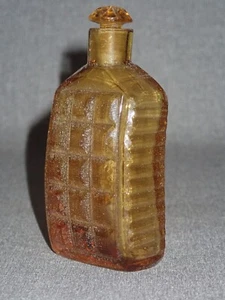 Antigua botella de tabaco de vidrio cortado ámbar soplado a mano - Imagen 1 de 12