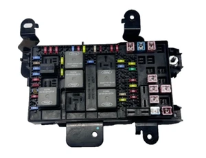 2005 2006 FORD F250 F350 SUPER DUTY EXCURSION FUSE BOX 6C3T-14A067-BB OEM - Picture 1 of 8