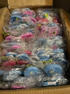 💥350 + NEW PAIRS children’s Sponge Bob Sandals flip-Flops many sizes Boys Girls - Picture 1 of 13