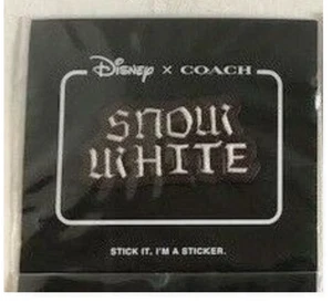 Coach × Disney Schneewittchen Aufkleber dunkles Leder Notizbuch Handyhülle Märchen - Bild 1 von 4