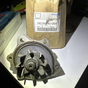 Honda Genuine OEM Accord Water Pump - Foto 1 di 4