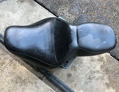 Harley Davidson RDW-92/61-0067 Black Seat (fits multiple models) - Image 1 of 3