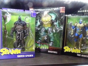 MCFARLANE TOYS MEGAFIG NUOVO CON SCATOLA LOTTO RAVEN SPAWN OVERKILL REDEEMER COLLEZIONE - Foto 1 di 13