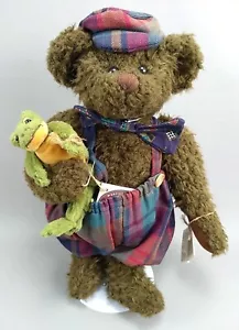Ganz Cottage Collectibles Wooster Bear & Hopper Frog 12" Artist: Lorraine Chien - Picture 1 of 16